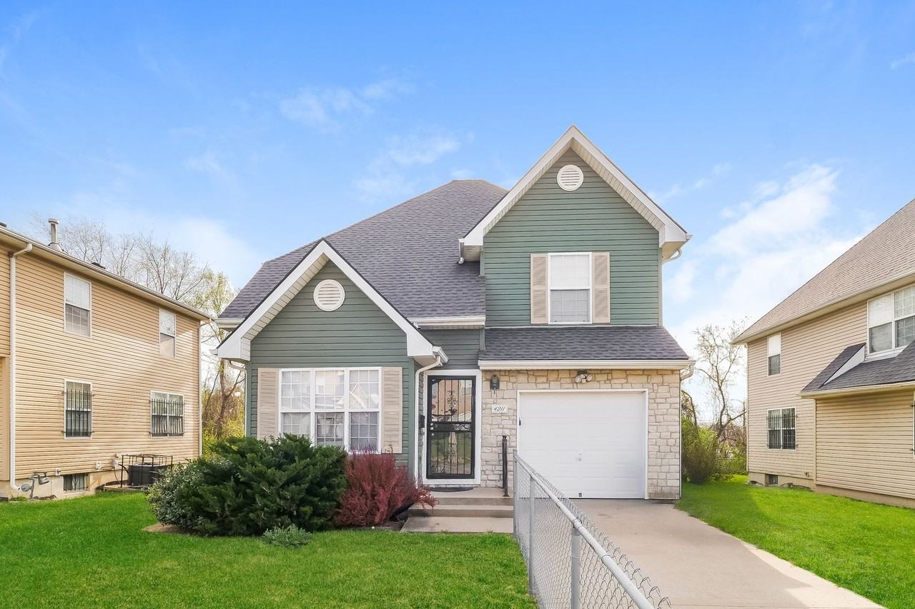 4211 Woodland Ave - Photo 2 of 2