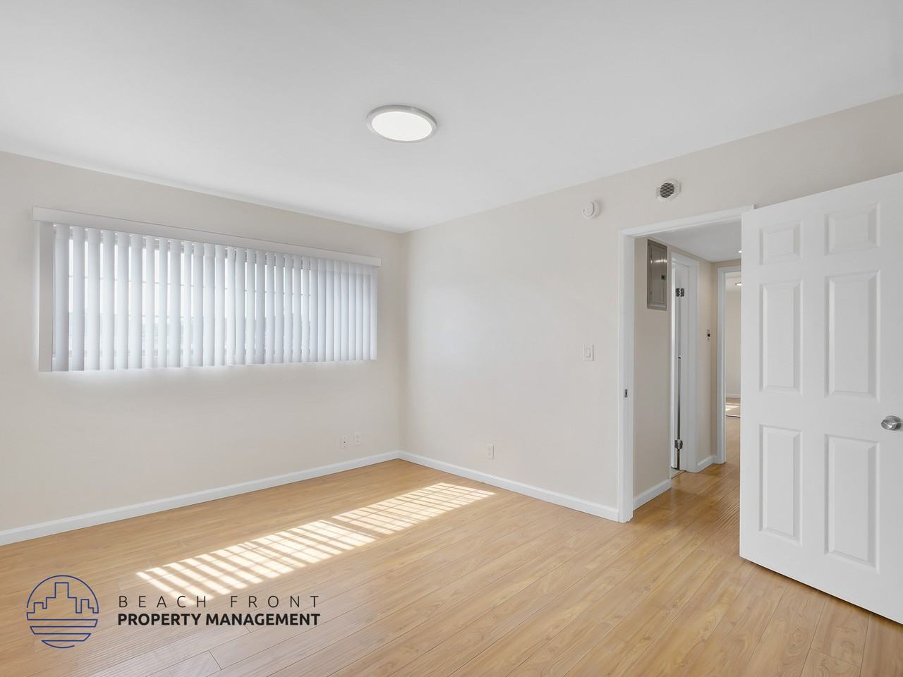 8306 W. Manchester Ave. - Photo 4 of 25