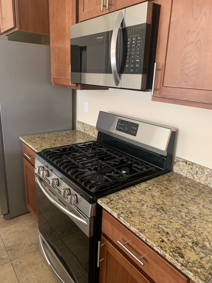 2697 Crystal Blue St - Photo 3 of 13