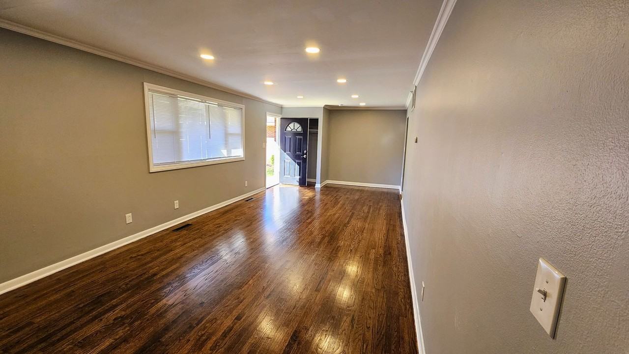 1168-1174 Eastfield Road - Photo 3 of 38