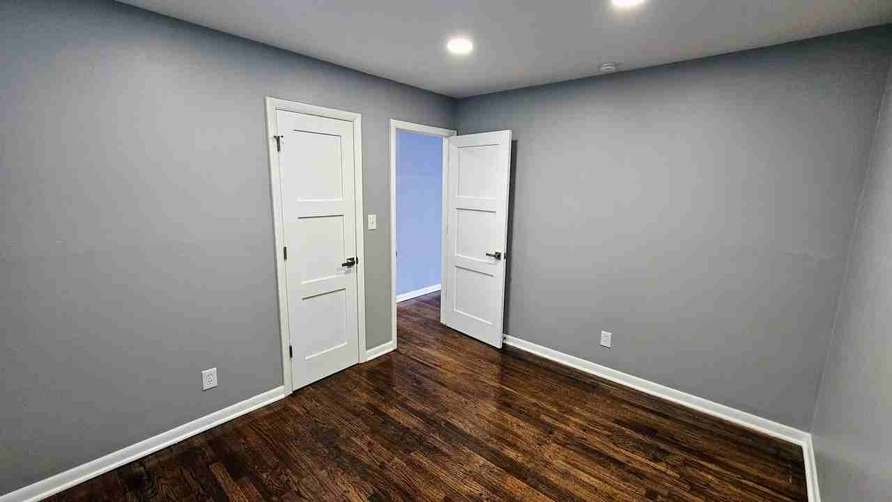1168-1174 Eastfield Road - Photo 6 of 38