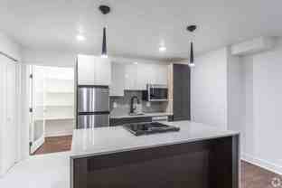 Lotus Cityline - Photo 1 of 1