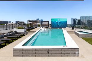 Novel Edgehill - Photo 1 of 1