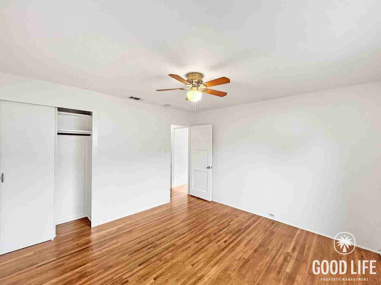 6257 Osler St - Photo 7 of 17