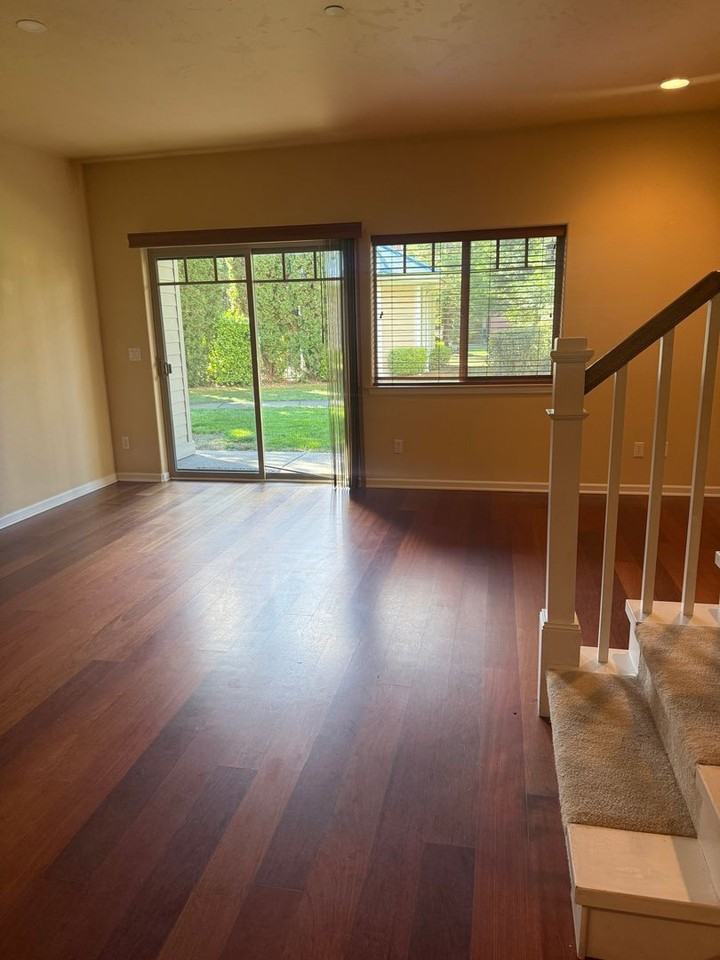 1711 Softwood Way - Photo 3 of 14