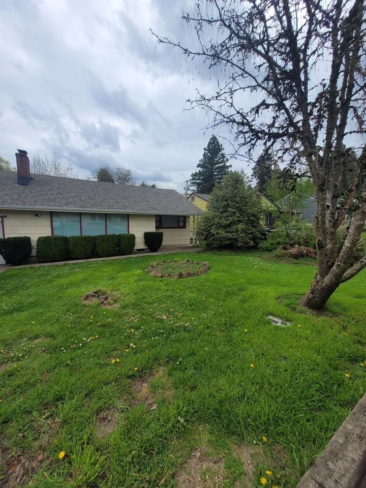 2925 Charnelton St - Photo 2 of 19