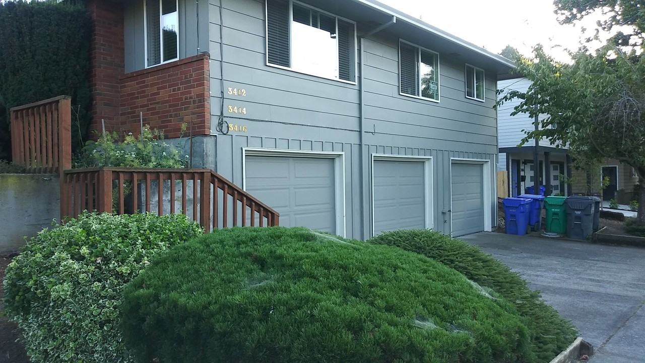 3414 Se Cora Dr - Photo 2 of 14