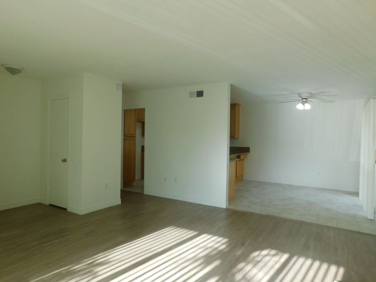 KEL16581 - Photo 5 of 39