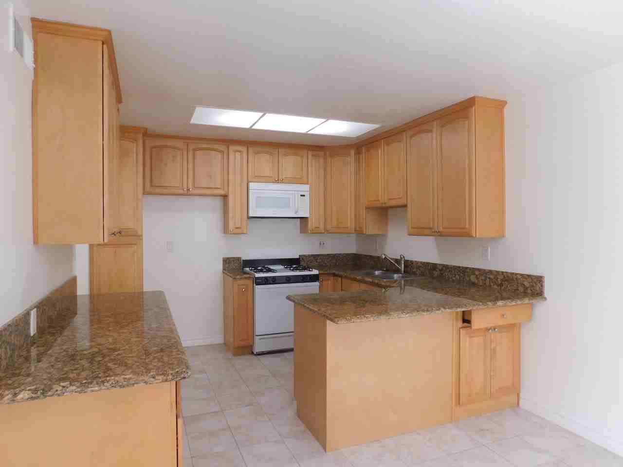 KEL16581 - Photo 7 of 39