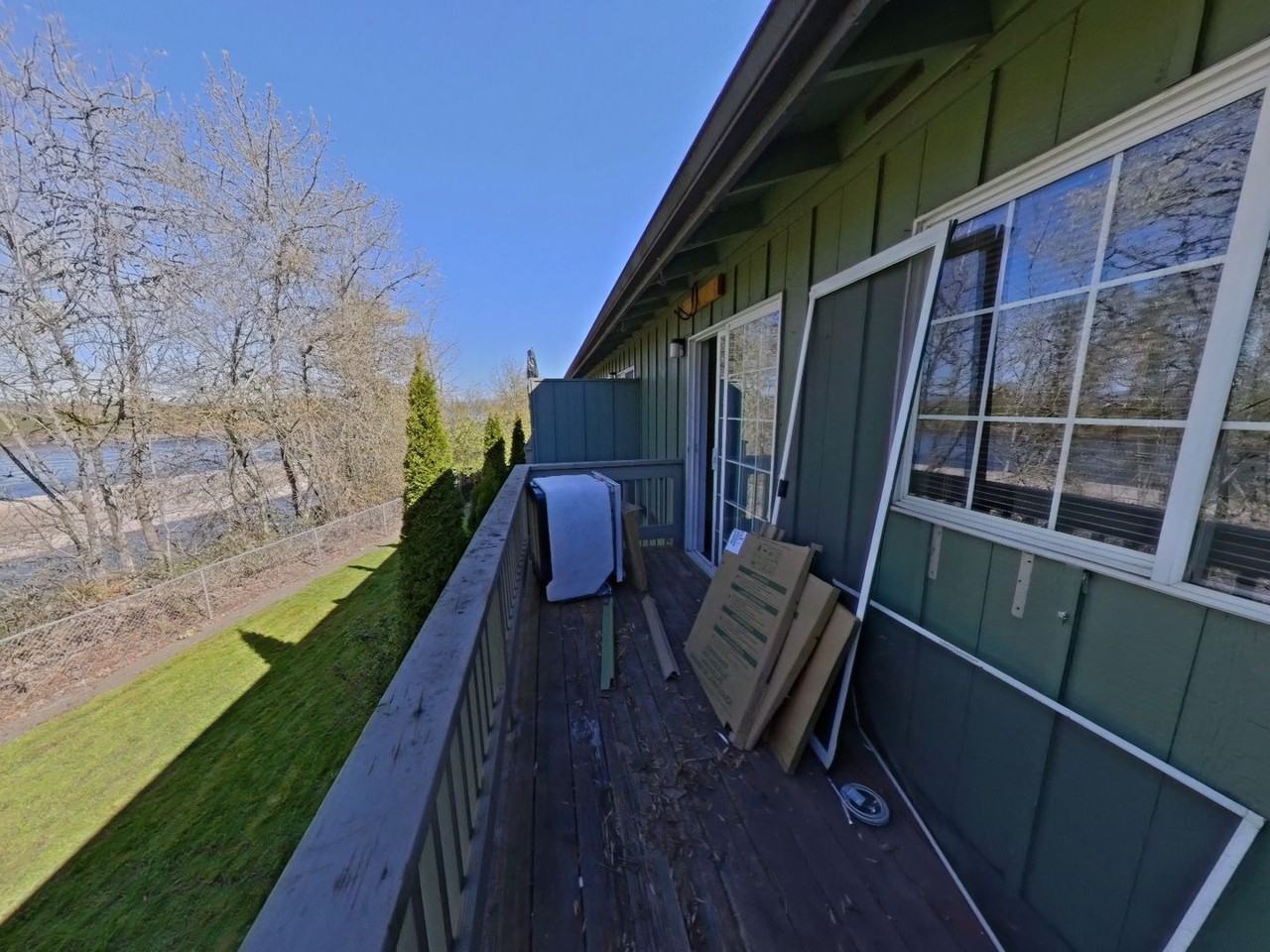 Riverview Apartments - Photo 4 of 9