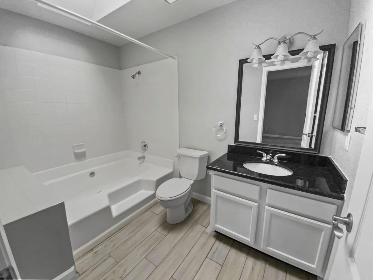 9325 W Desert Inn Rd #278 - Photo 6 of 17