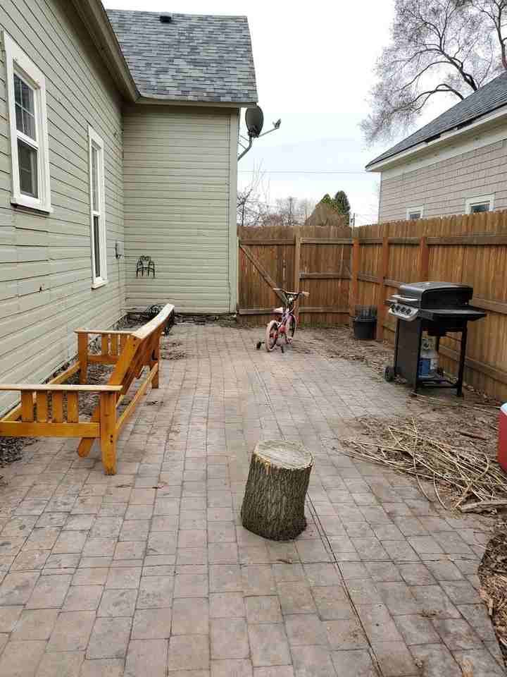 2010 1st St - Photo 3 of 18