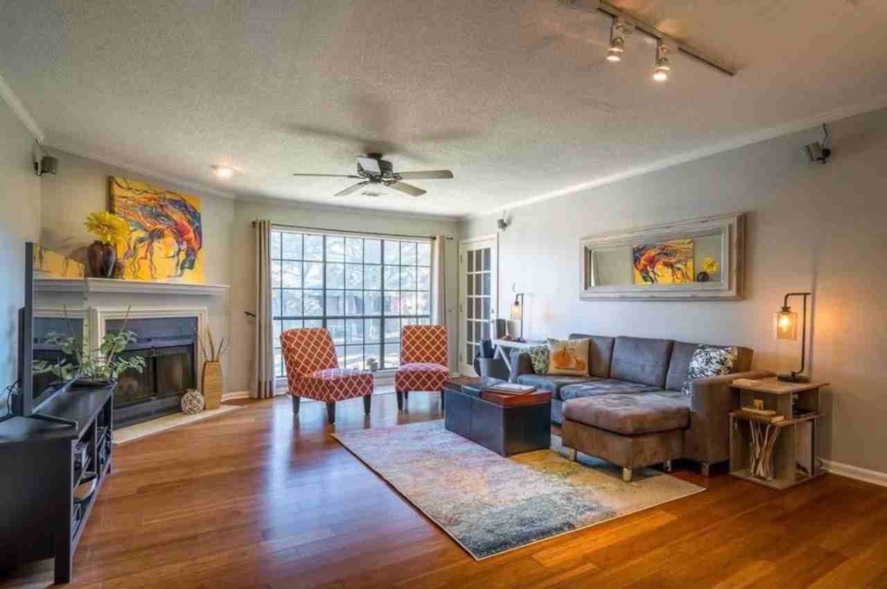 6644 Pondside Cir #2 - Photo 3 of 9