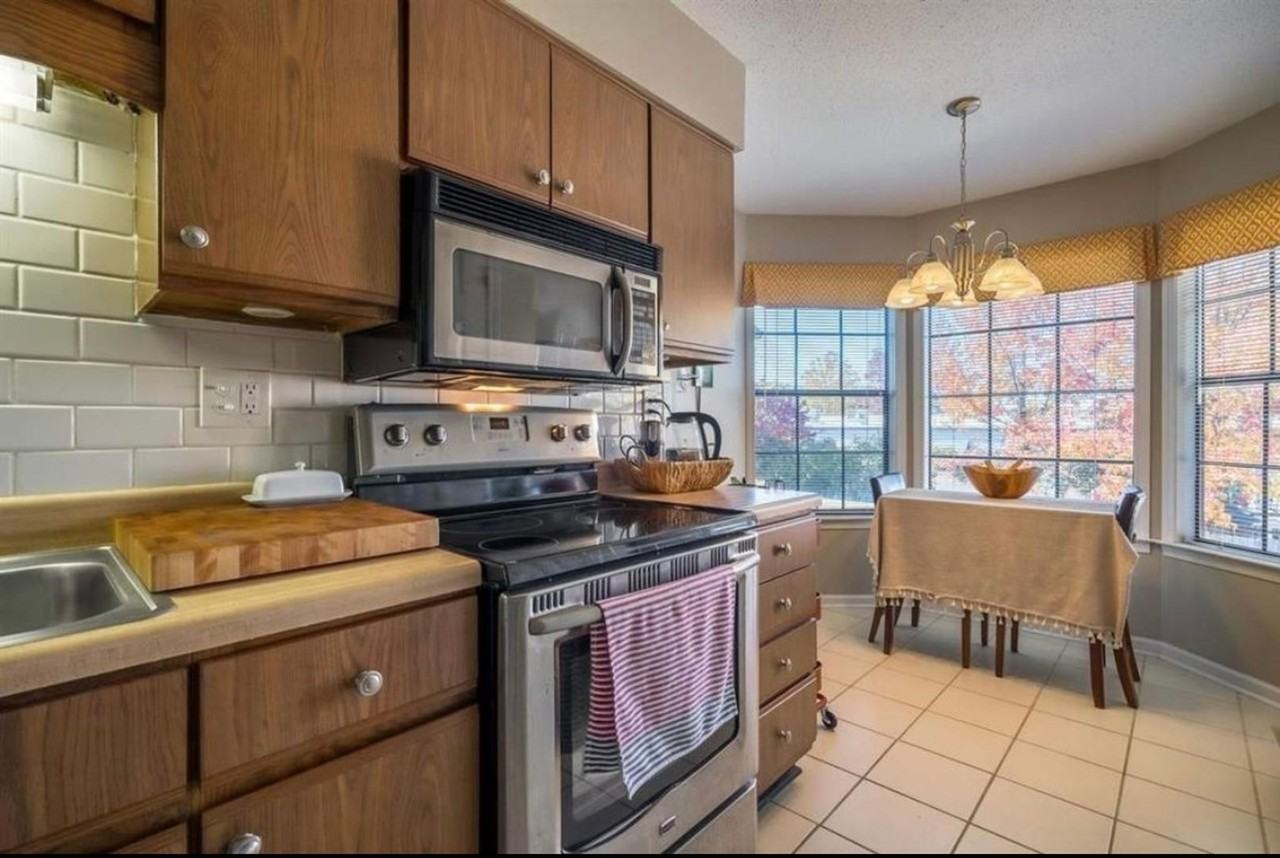 6644 Pondside Cir #2 - Photo 4 of 9