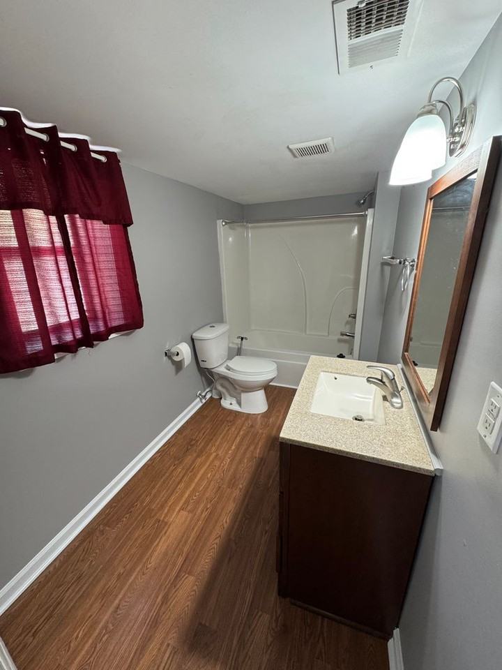 416 Perman St Sw - Photo 6 of 10