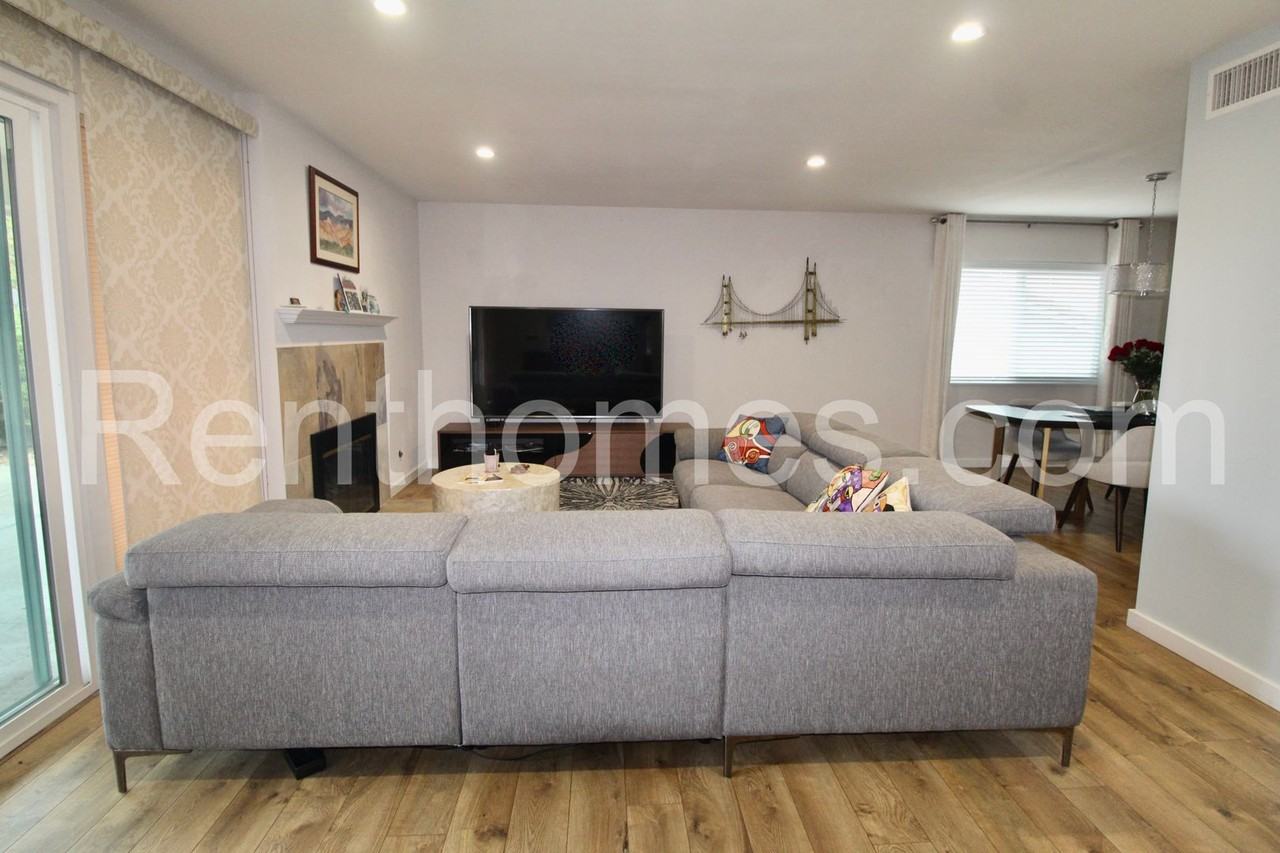 16702 San Salvador Rd - Photo 3 of 23