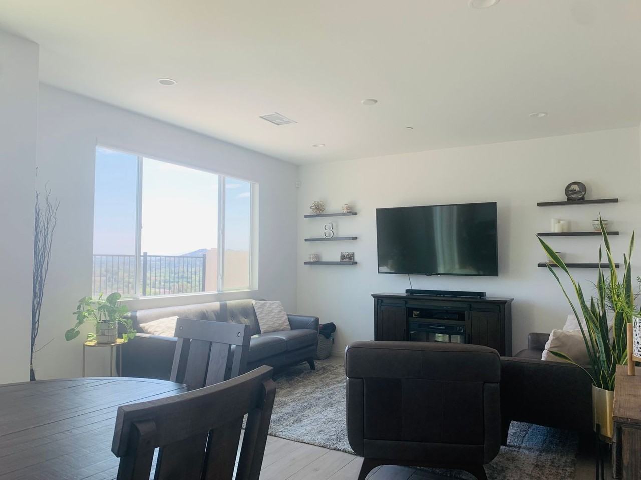 8519 Redberry St - Photo 5 of 29