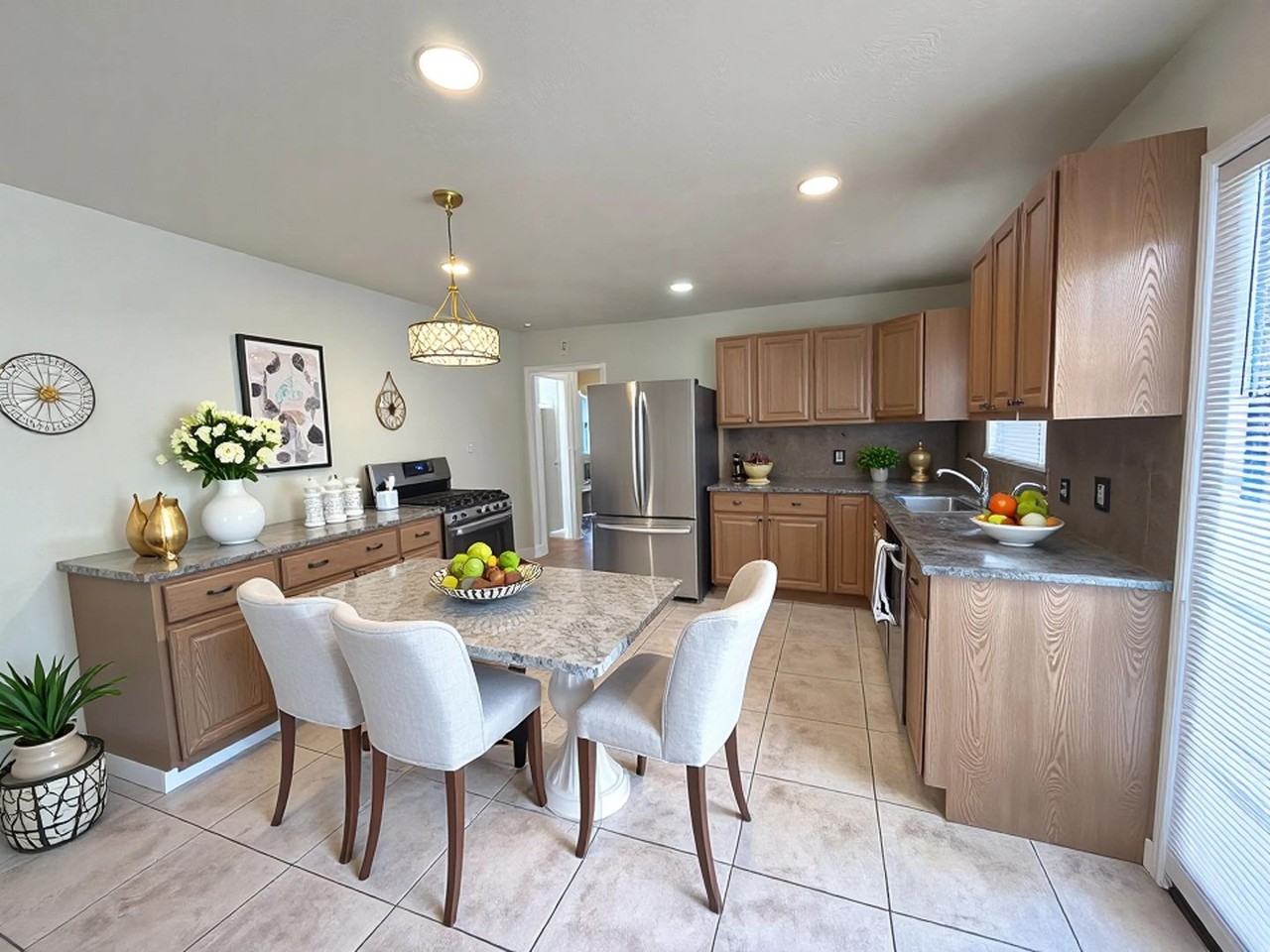 1880 San Vincente Dr - Photo 7 of 29