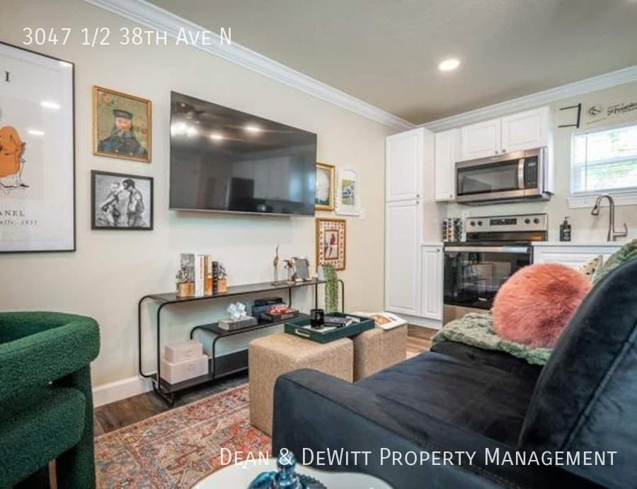 3047 1/2 38th Ave N - Photo 5 of 22