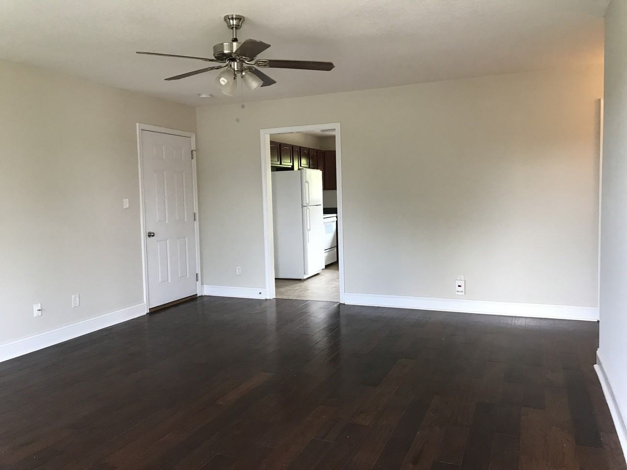 4208 Miracle Ln - Photo 2 of 8