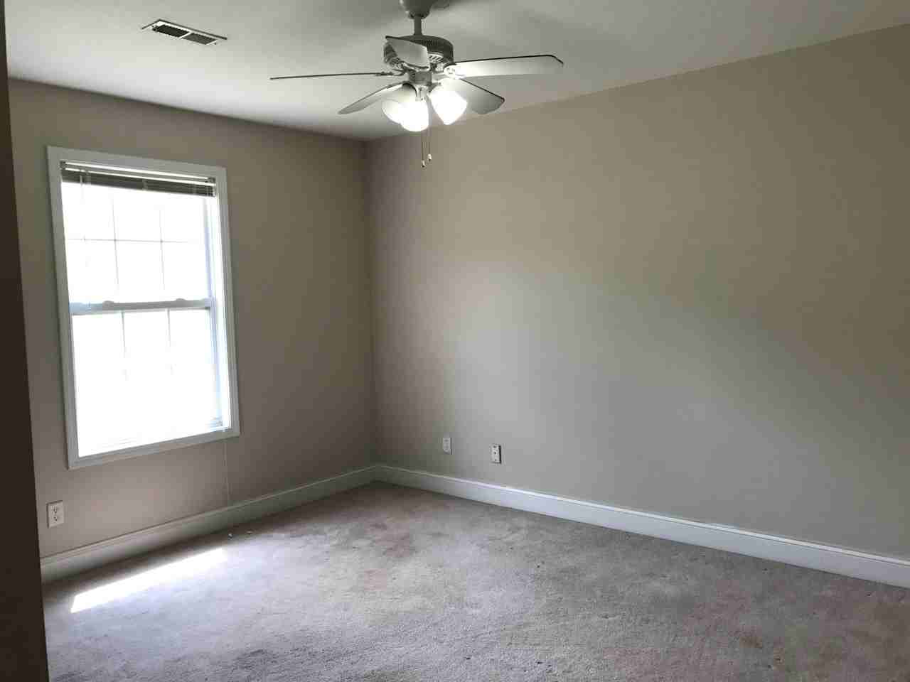 4208 Miracle Ln - Photo 5 of 8