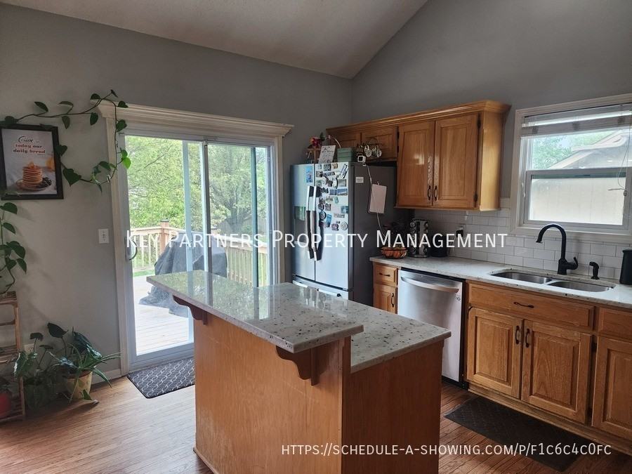 15375 S Constance St - Photo 7 of 23