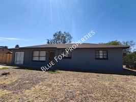 featured image of 5674 E Eastland St