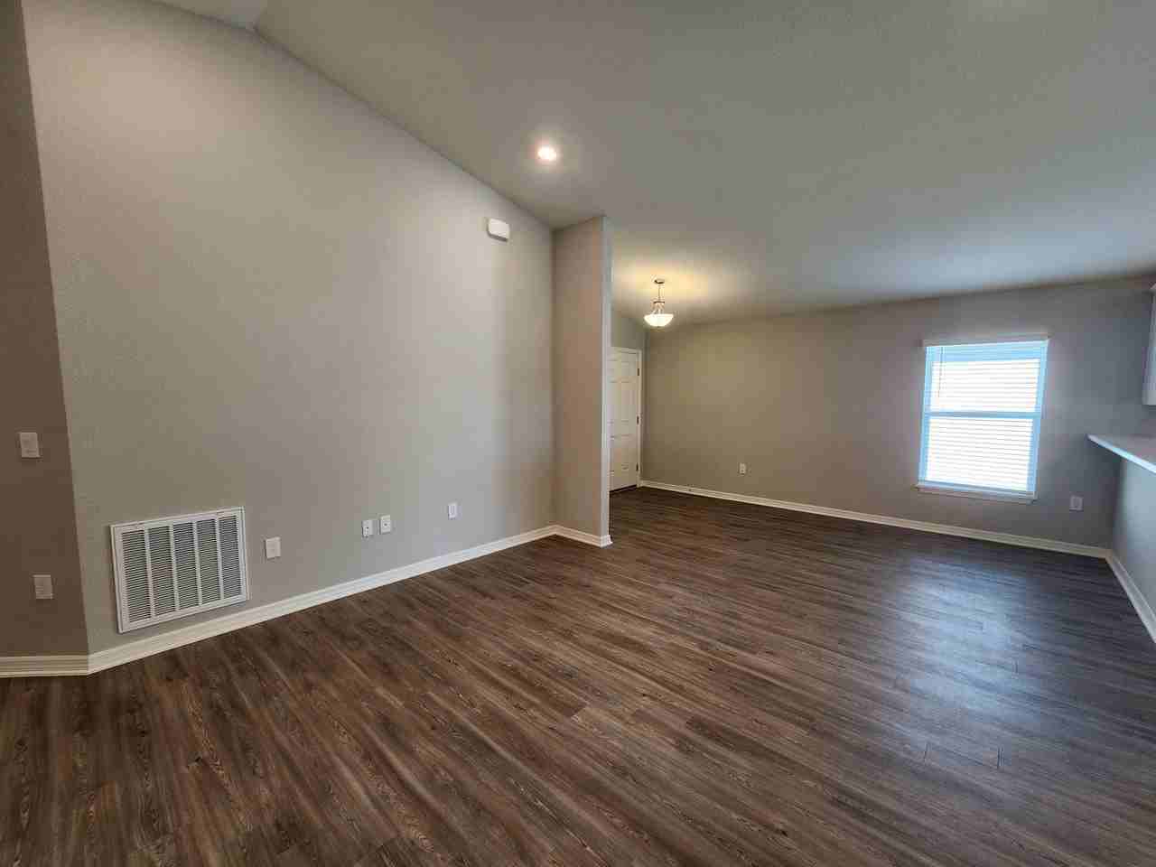 3050 Laurel Oak Ln - Photo 5 of 25