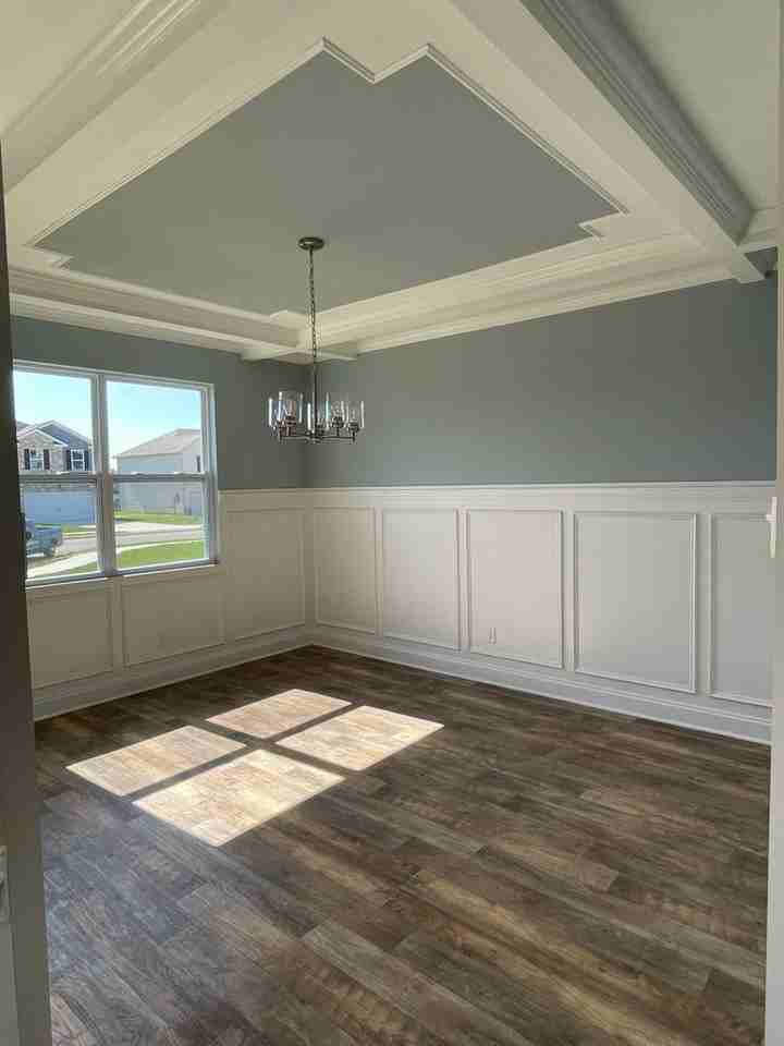 2255 Viking Ct - Photo 3 of 17