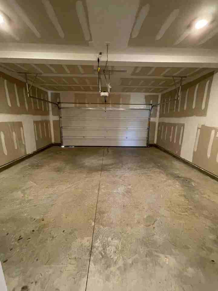 2255 Viking Ct - Photo 7 of 17