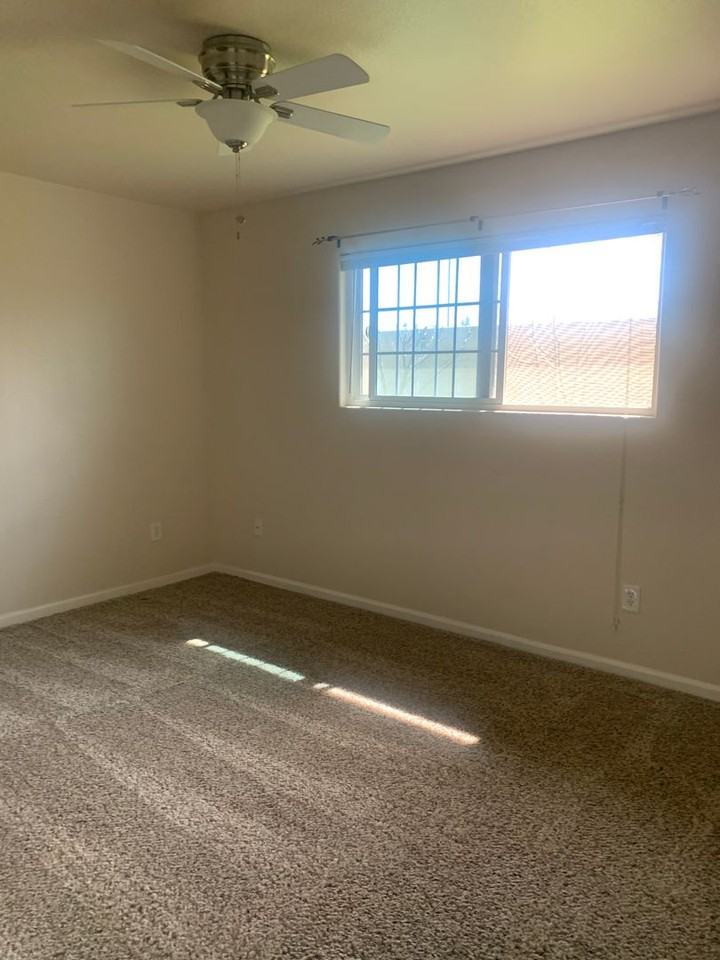 65 W Spring Ln - Photo 2 of 12