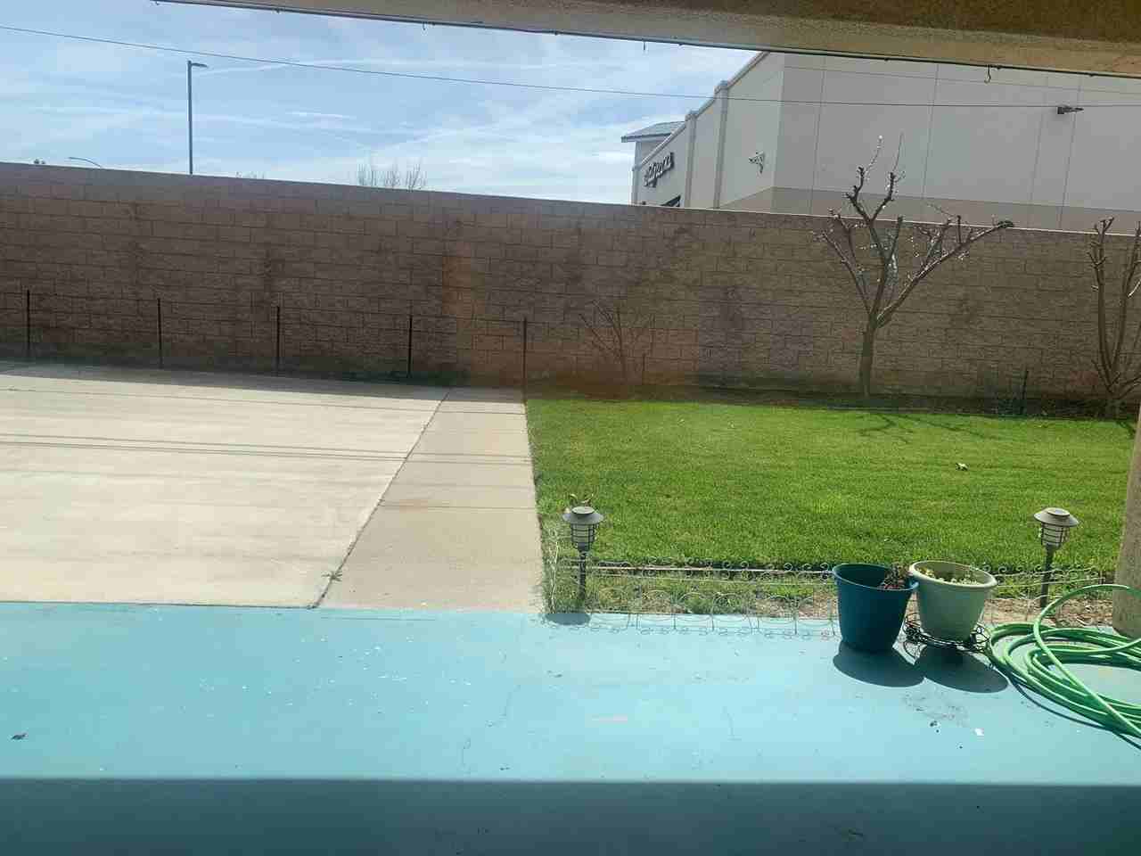 65 W Spring Ln - Photo 7 of 12