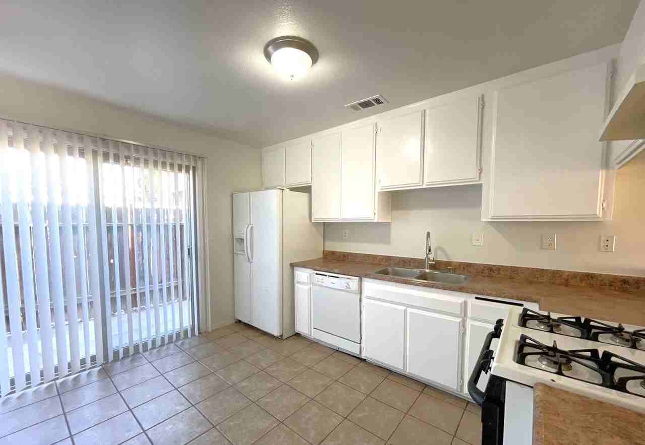 18969 Allegheny Rd - Photo 4 of 14