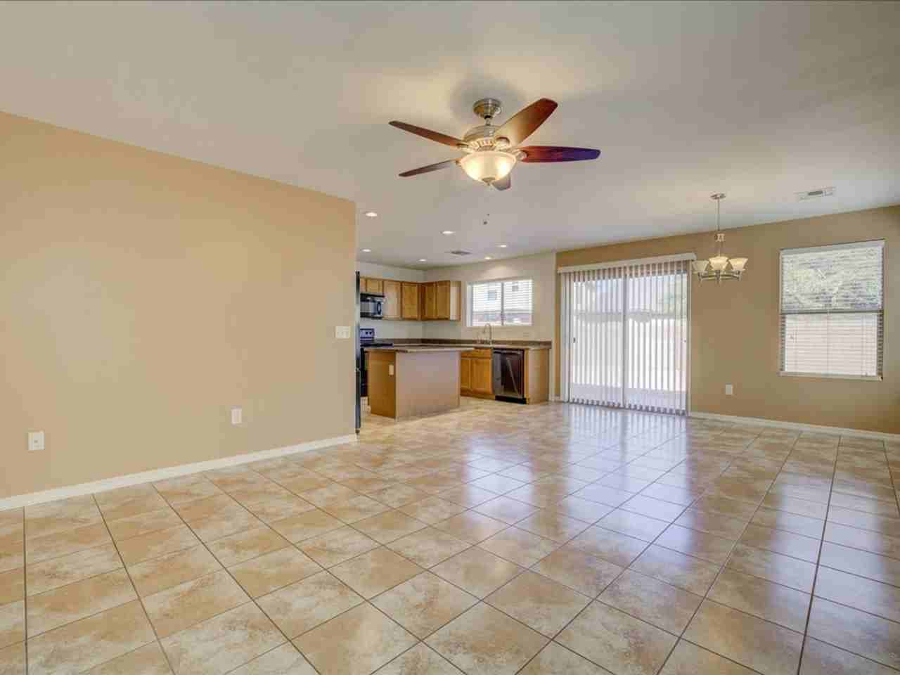 7047 S Blueeyes Dr - Photo 4 of 26