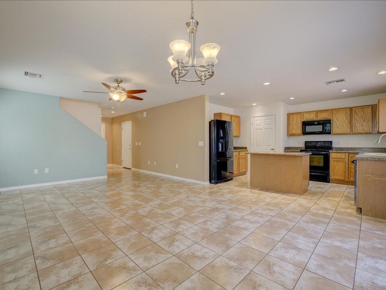 7047 S Blueeyes Dr - Photo 5 of 26