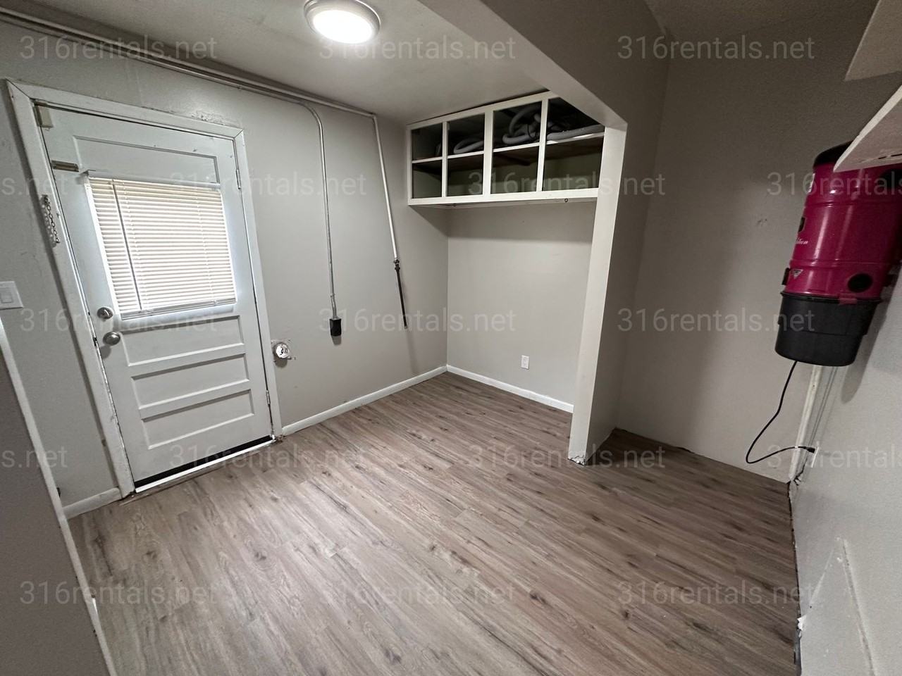 1121 E 61st St N - Photo 6 of 12