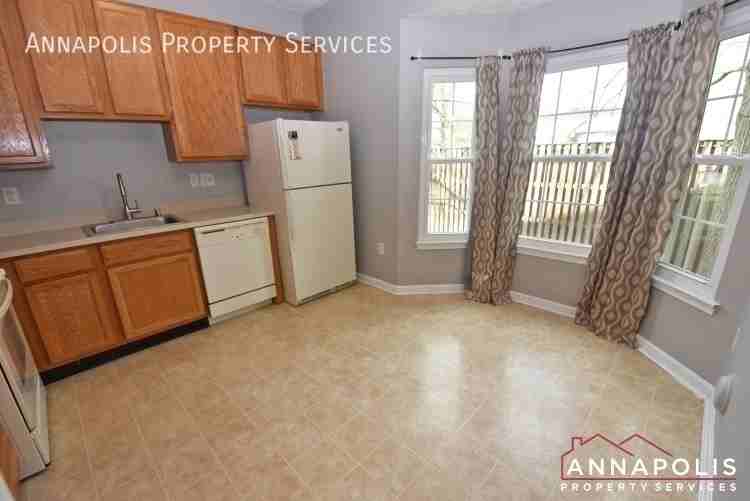 8203 Barrington Ct - Photo 2 of 19