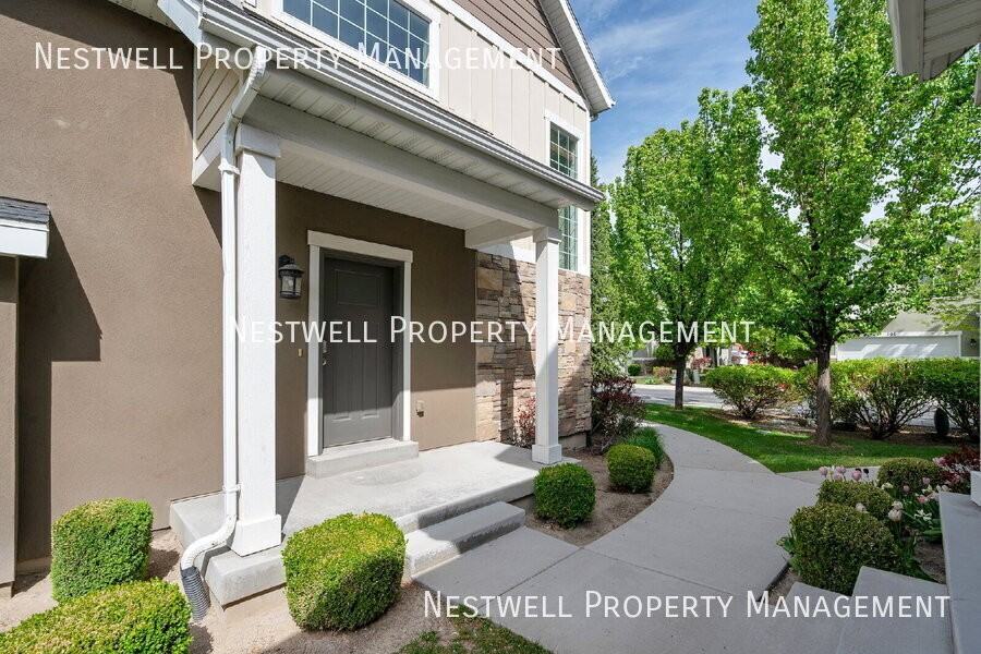 386 E Union Farm Dr - Photo 2 of 19