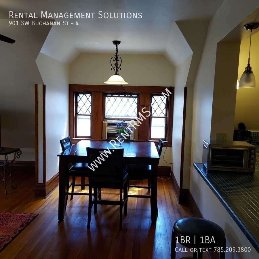 901 Sw Buchanan St #4 - Photo 6 of 14