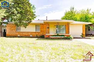 2610 Nw Lindy Ave - Photo 1 of 1