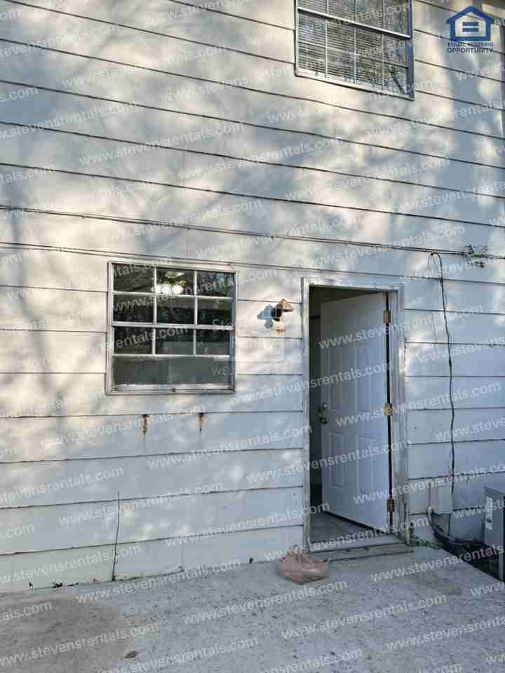 4125 Wilkesview Dr - Photo 2 of 19