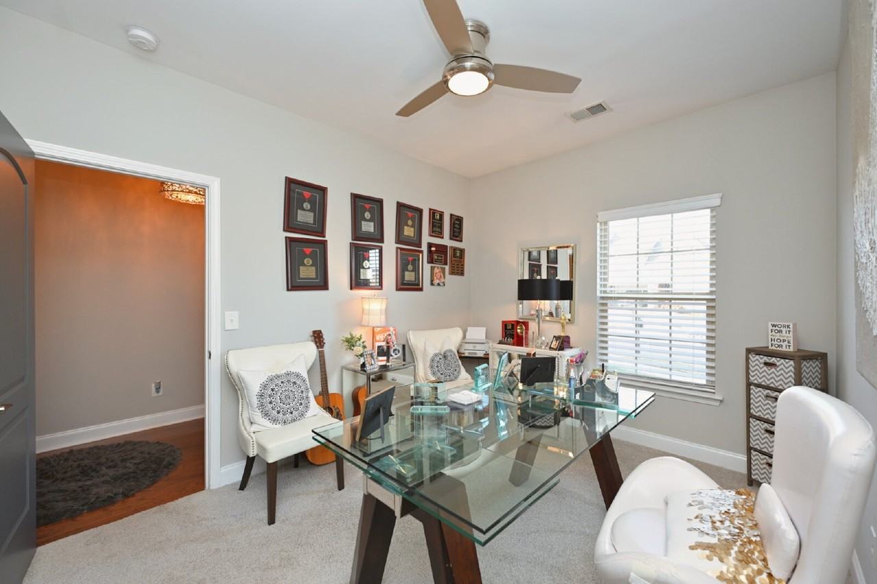 2103 Albatross Way - Photo 7 of 32