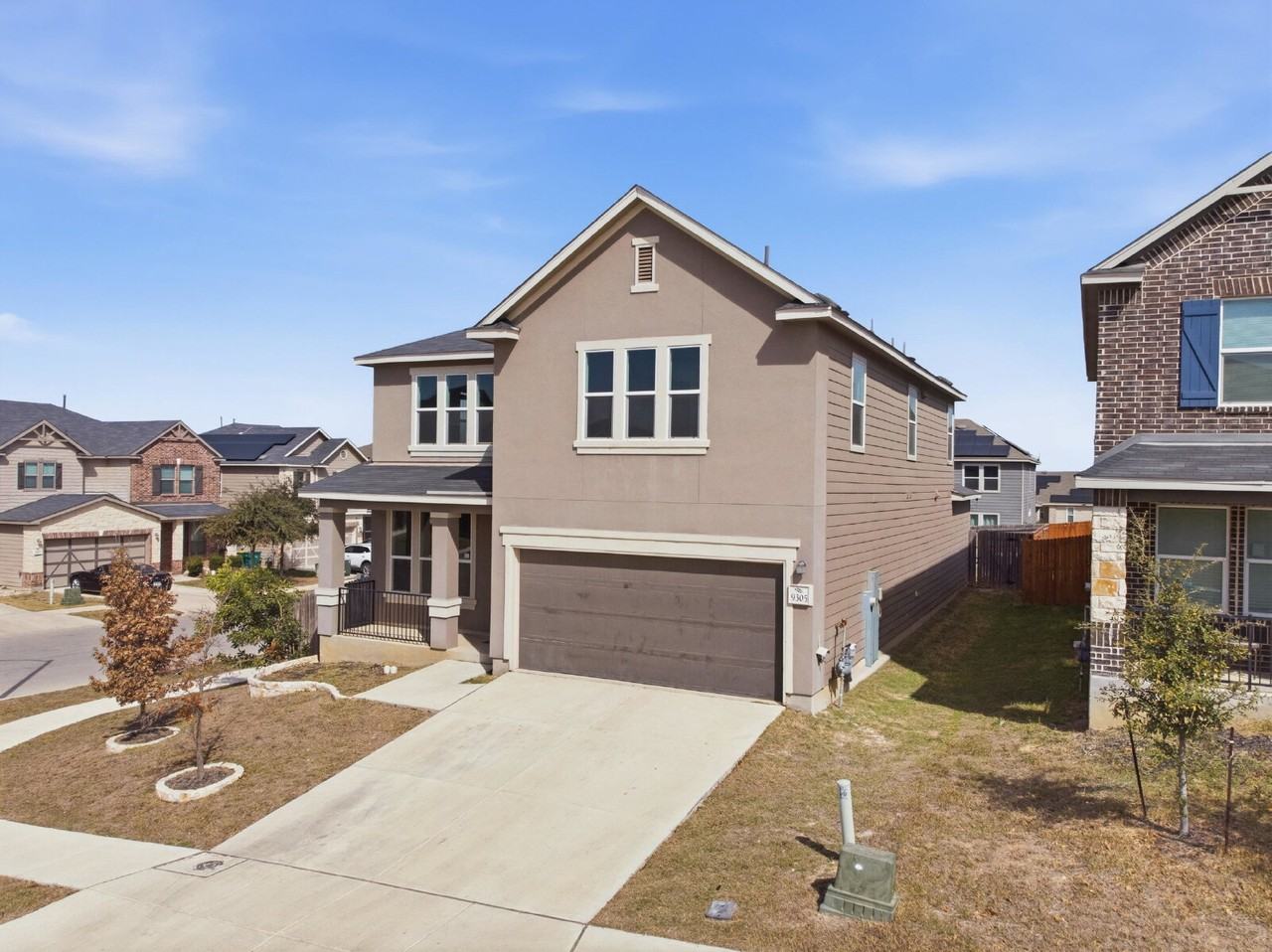 9305 Devils Riv - Photo 5 of 34