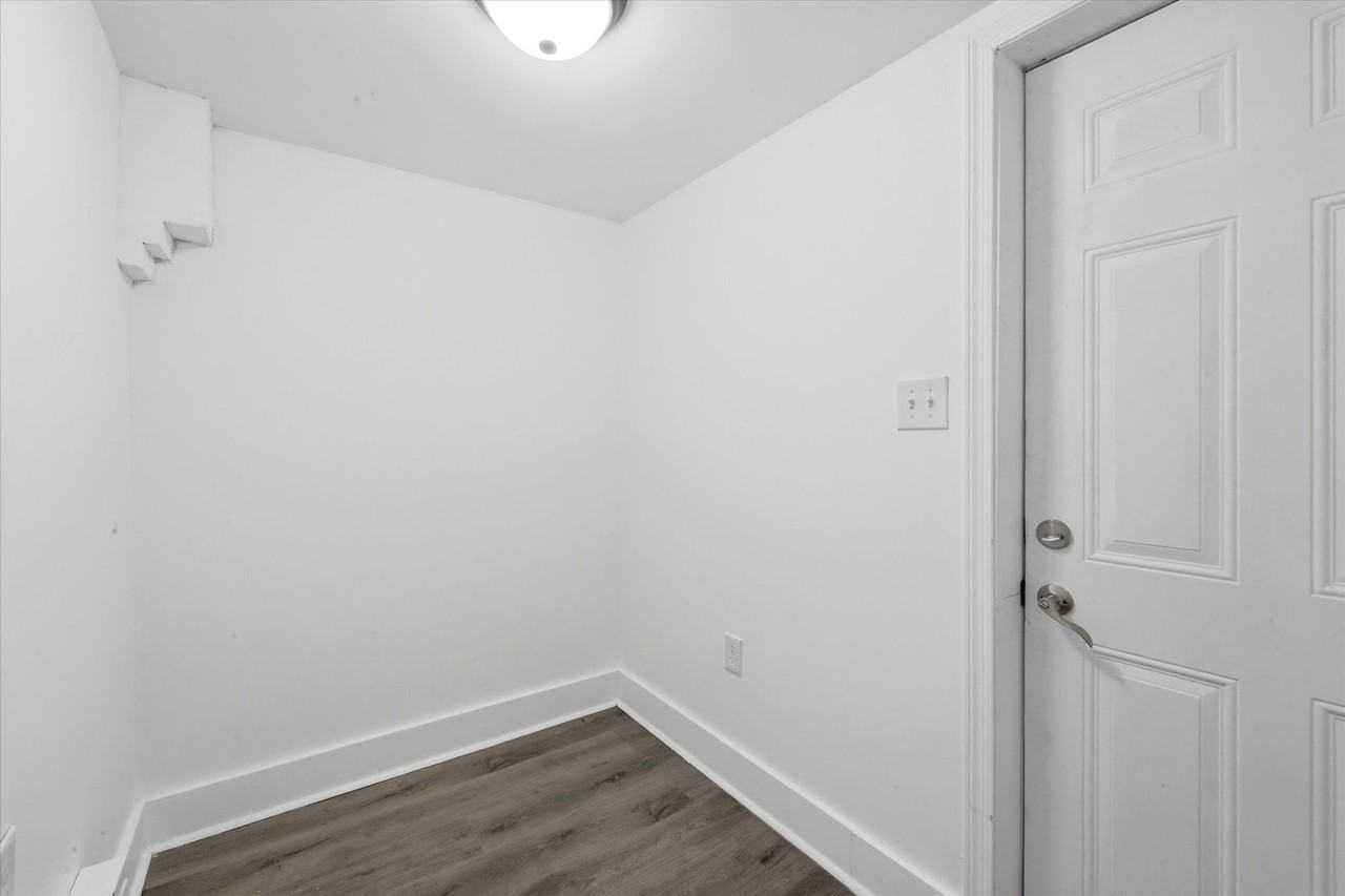 2806 Boudinot St - Photo 7 of 13