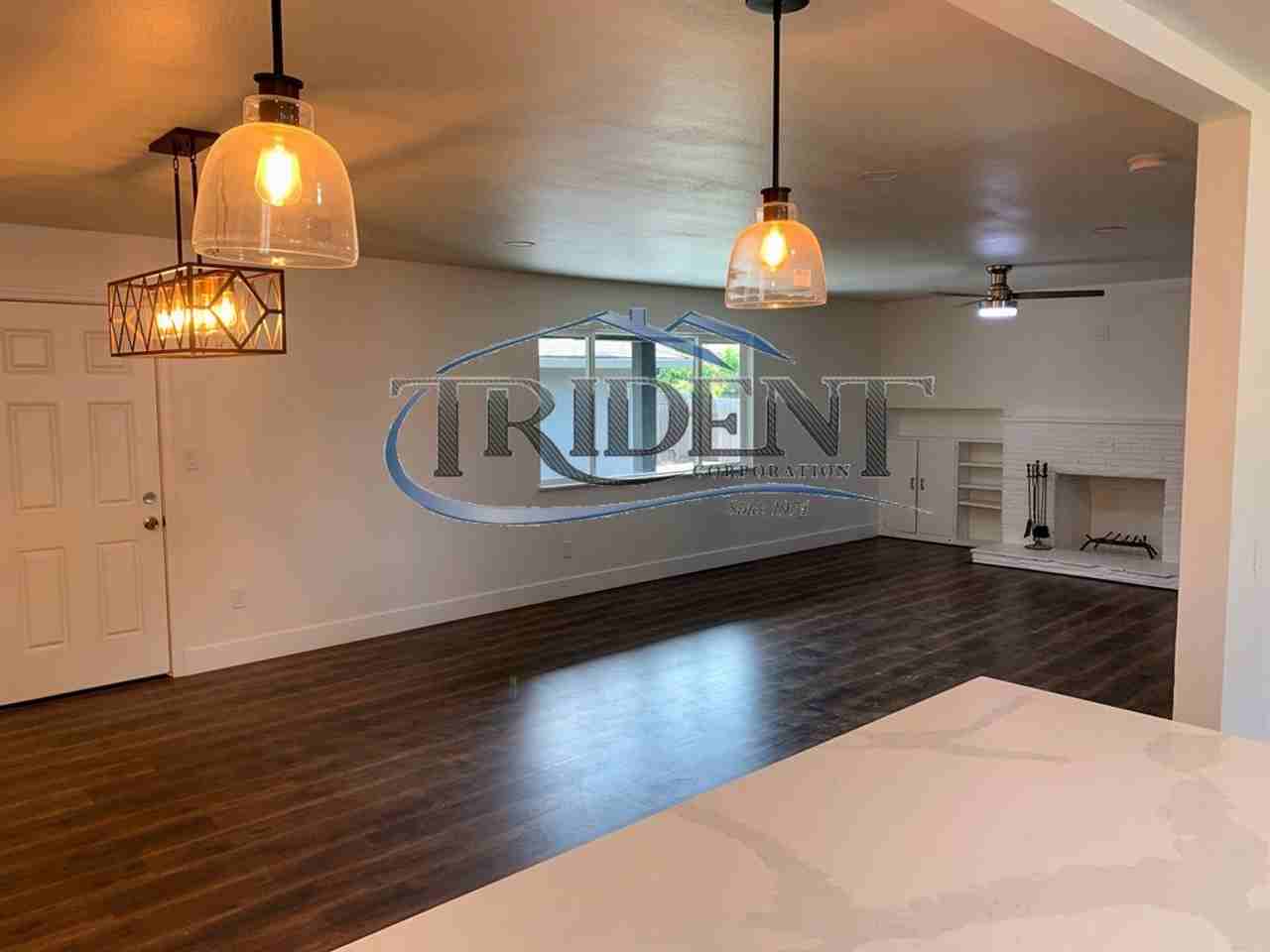 685 N Barrett Rd - Photo 7 of 26