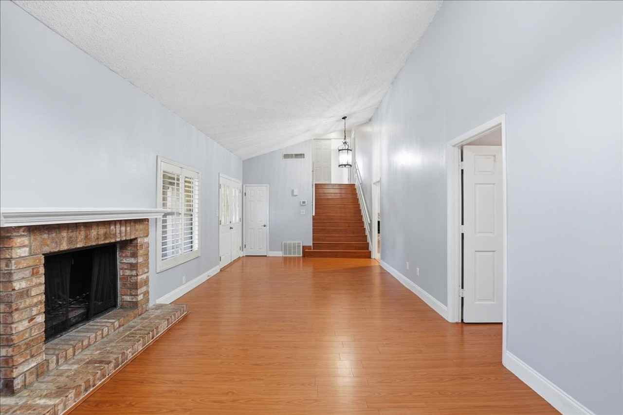 8531 Weeping Willow Way - Photo 2 of 17