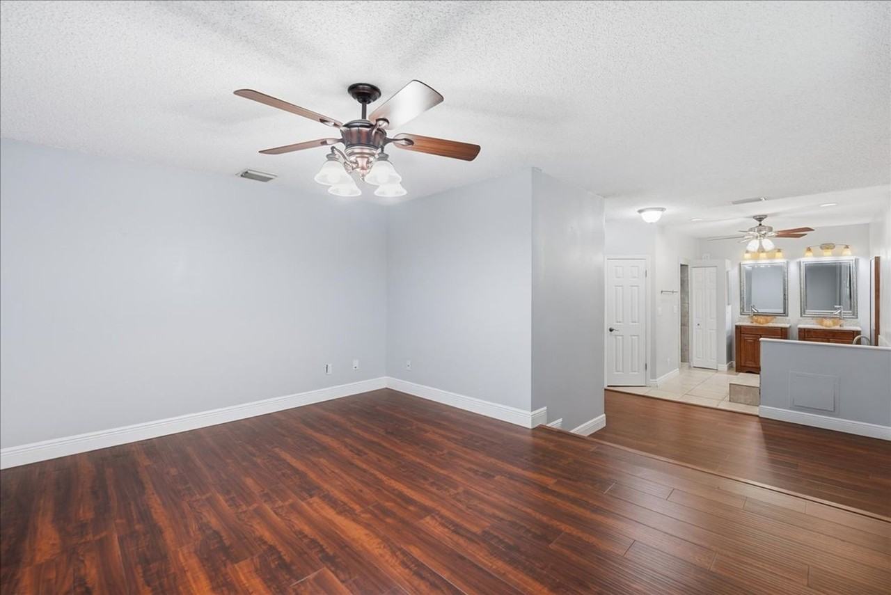 8531 Weeping Willow Way - Photo 6 of 17