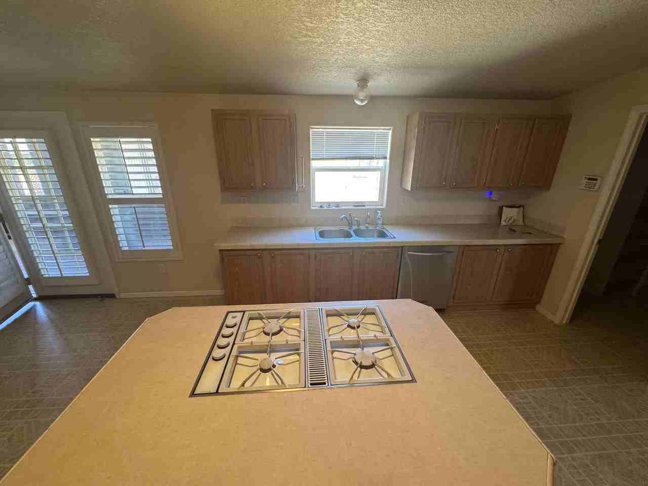 7740 White Crane Rd - Photo 5 of 25