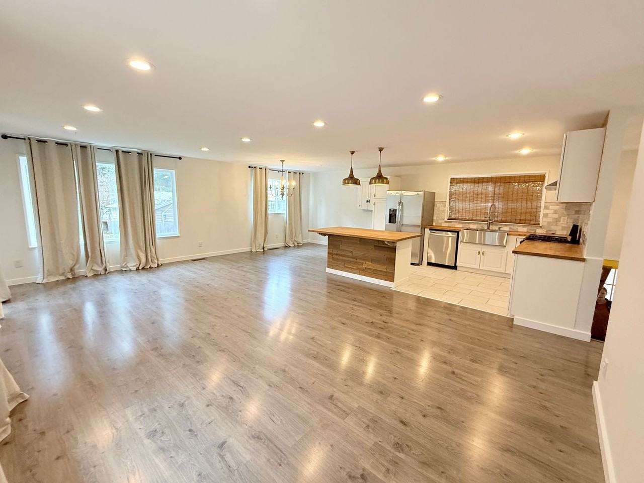 2507 Rocky Point Rd Nw - Photo 5 of 28