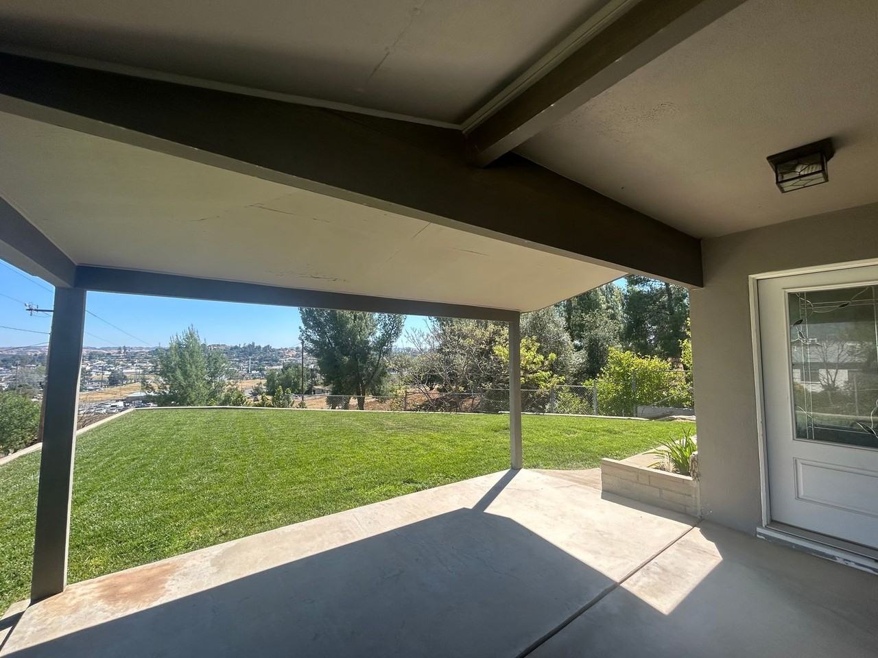 12194 Gladys Ln - Photo 4 of 13